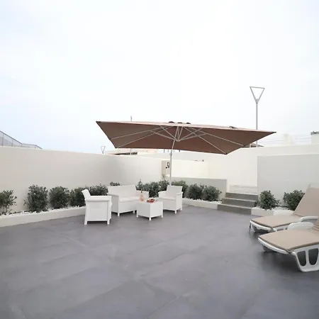 Domus Levante